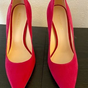 Nine West- Red Suede Pump 4 inch Heel Size 5